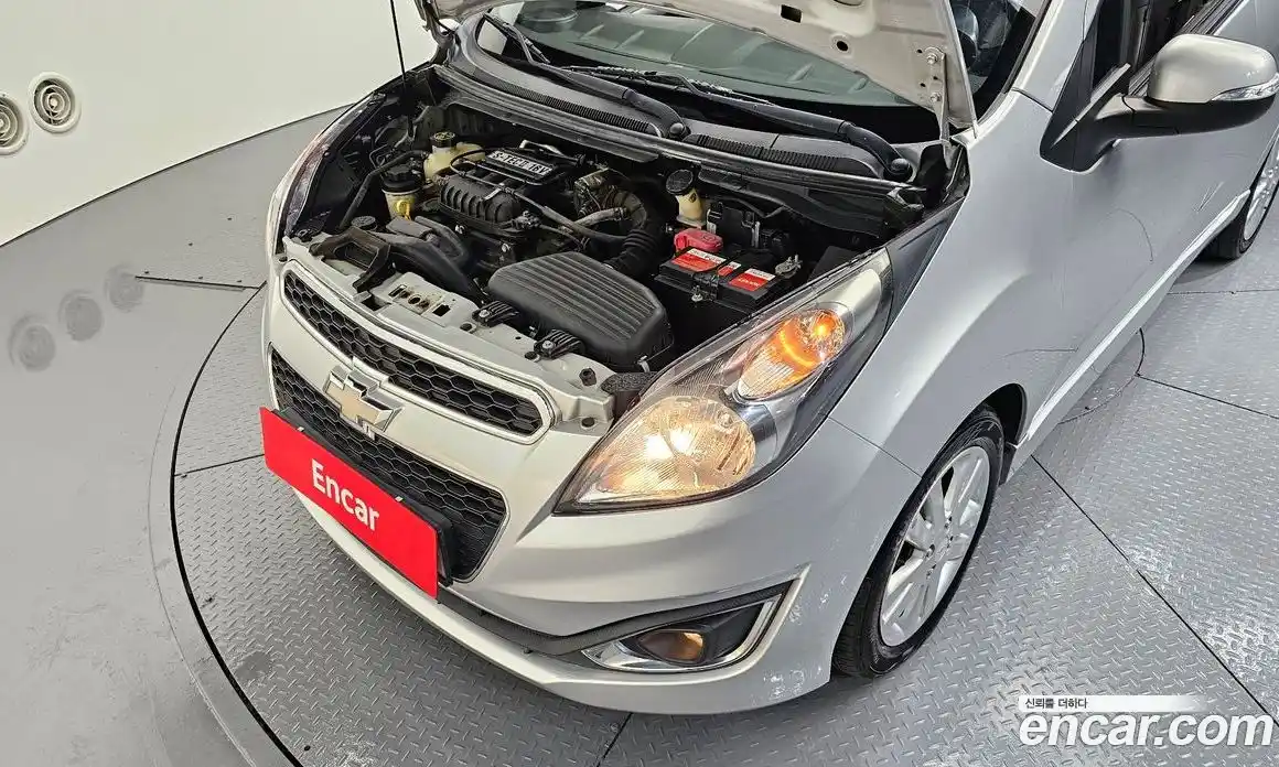 Chevrolet Spark 2014 1.0 Механическая в Москве № 38350, фото 6