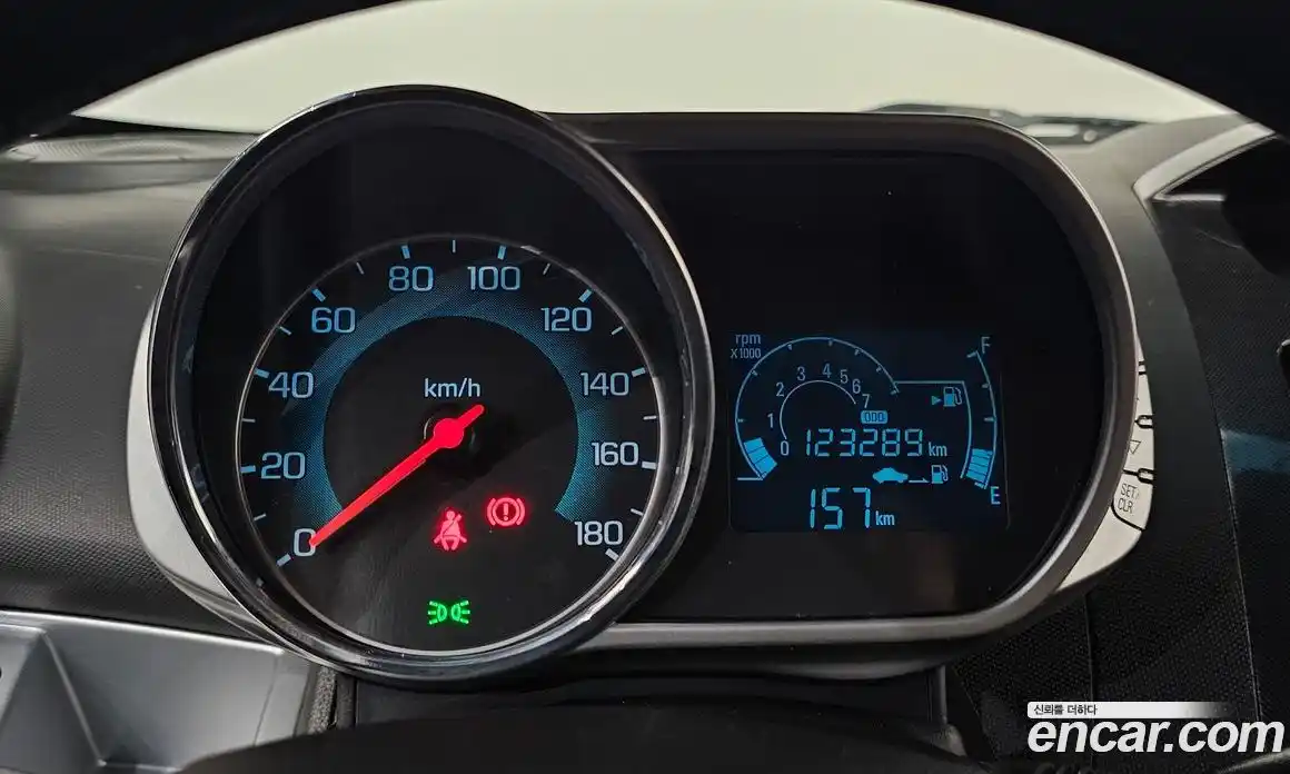 Chevrolet Spark 2014 1.0 Механическая в Москве № 38350, фото 8