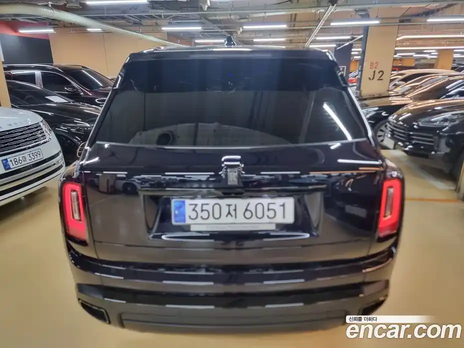 Rolls-Royce Cullinan 2021 6.7 Автомат в Москве № 387501, фото 4