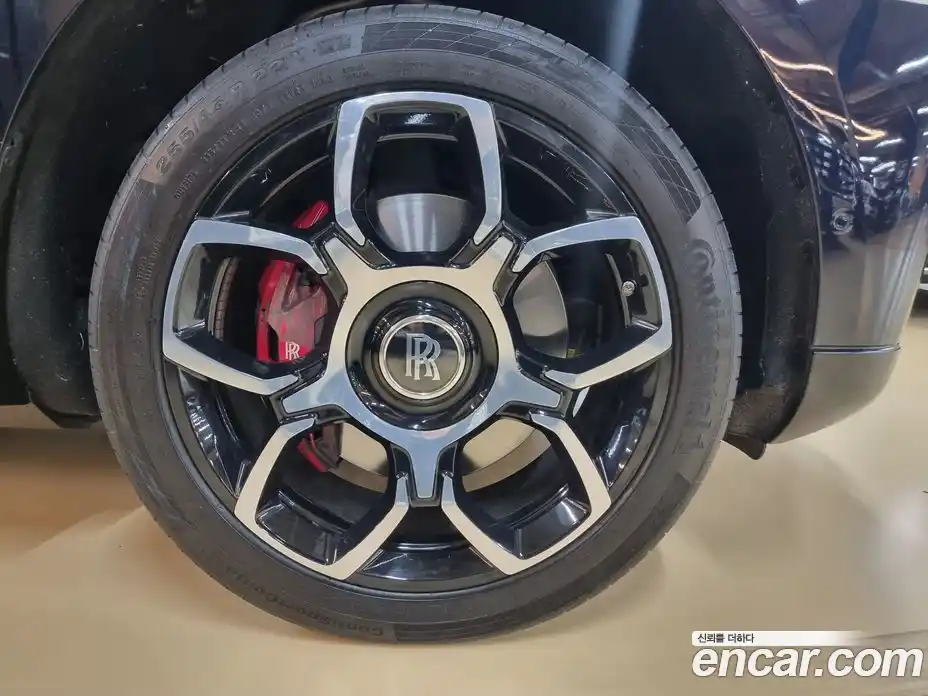 Rolls-Royce Cullinan 2021 6.7 Автомат в Москве № 387501, фото 5