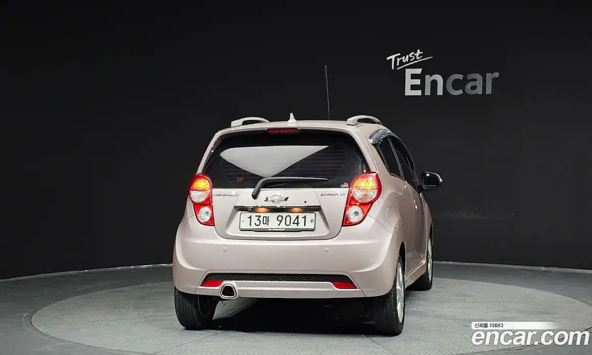 Chevrolet Spark 2013 1.0 Автомат в Москве № 389837, фото 4