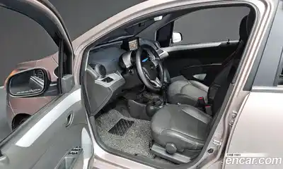 Chevrolet Spark 2013 1.0 Автомат в Москве № 389837, миниатюра 10