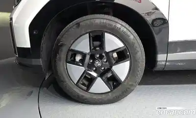 Hyundai Santa Fe 2024 1.6 Автомат в Москве № 396049, миниатюра 5