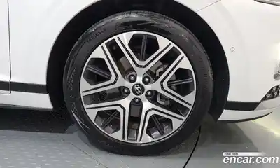 Hyundai Grandeur 2024 2.5 Автомат в Москве № 396084, миниатюра 4