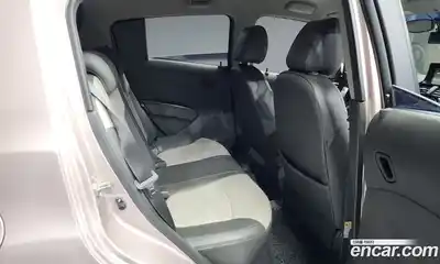 Chevrolet Spark 2012 1.0 Автомат в Москве № 39974, миниатюра 10