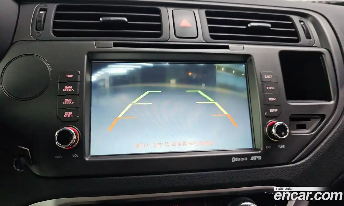 Kia Pride 2014 1.4 Автомат в Москве № 402417, фото 16