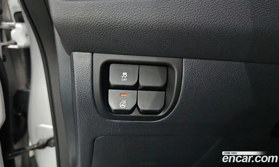 Kia Pride 2014 1.4 Автомат в Москве № 402417, фото 19