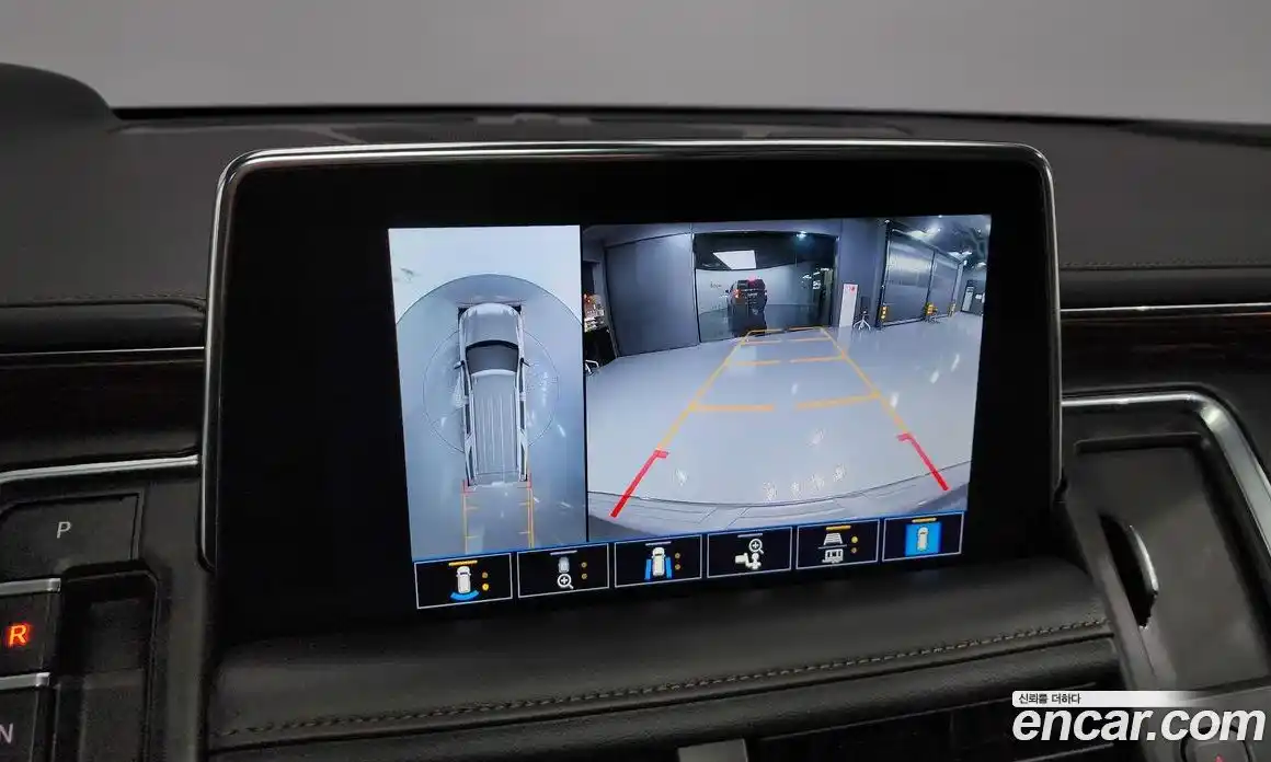 Chevrolet Tahoe 2022 6.2 Автомат в Москве № 41082, фото 13