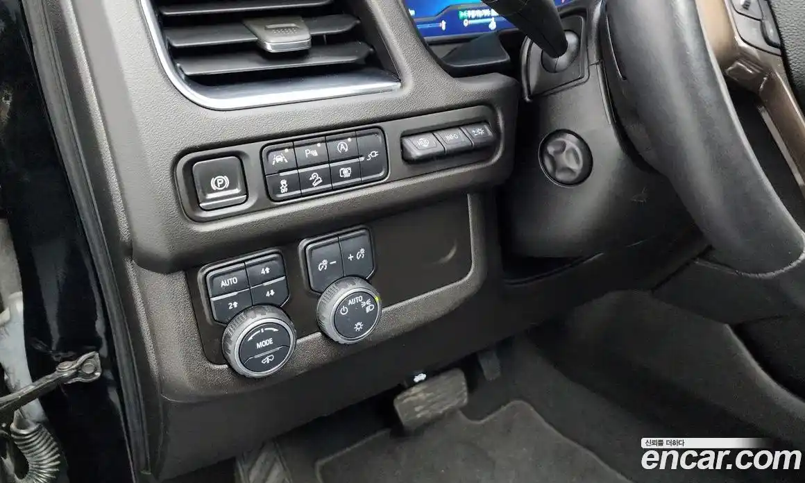 Chevrolet Tahoe 2022 6.2 Автомат в Москве № 41082, фото 19