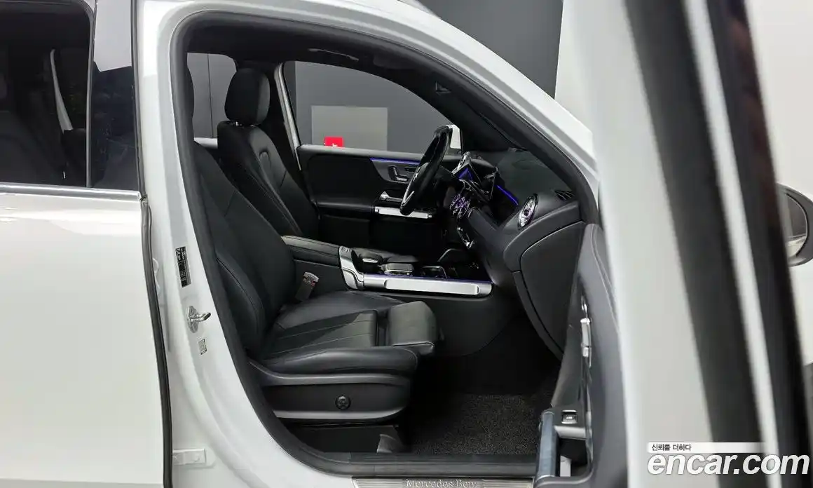 Mercedes-Benz GLB-Class 2023 1.9 Автомат в Москве № 412123, фото 11