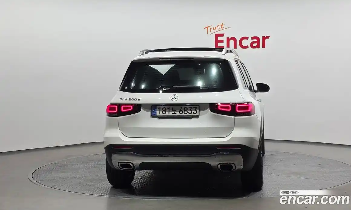 Mercedes-Benz GLB-Class 2023 1.9 Автомат в Москве № 412123, фото 4