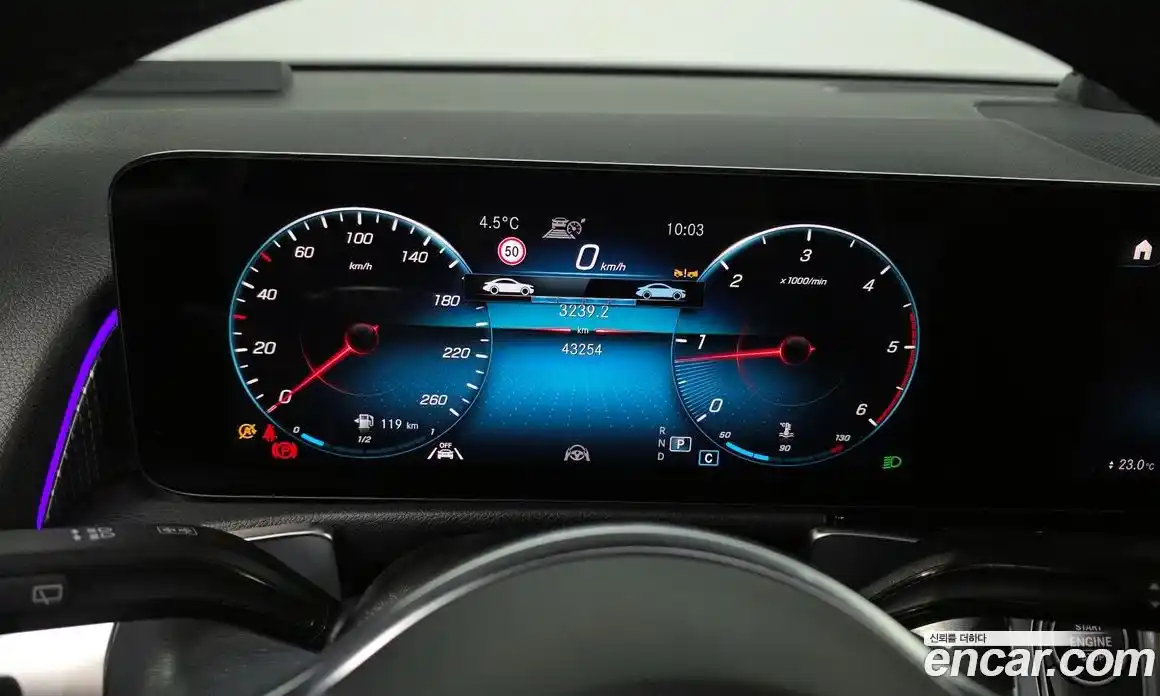 Mercedes-Benz GLB-Class 2023 1.9 Автомат в Москве № 412123, фото 8