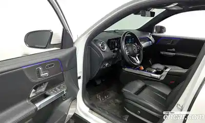 Mercedes-Benz GLB-Class 2023 1.9 Автомат в Москве № 412123, миниатюра 10
