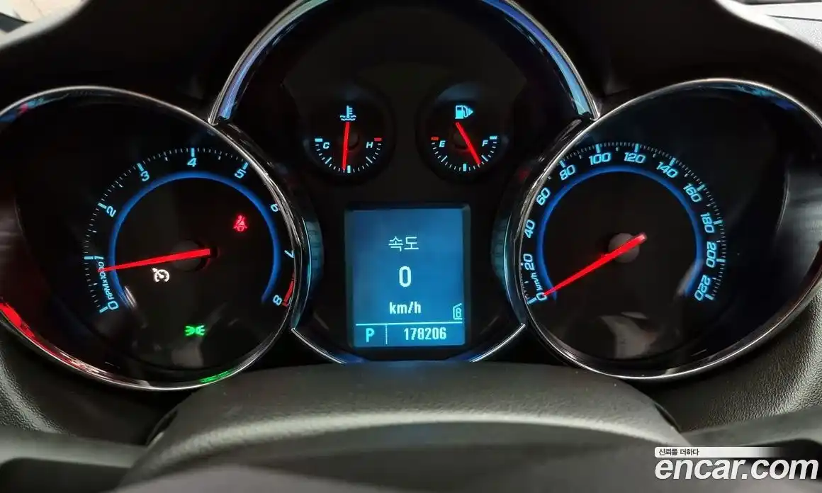 Chevrolet Cruze 2012 1.8 Автомат в Москве № 41213, фото 7