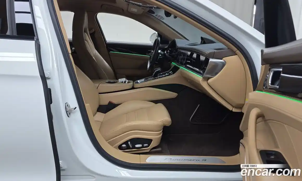 Porsche Panamera 2018 2.9 Автомат в Москве № 415897, фото 11