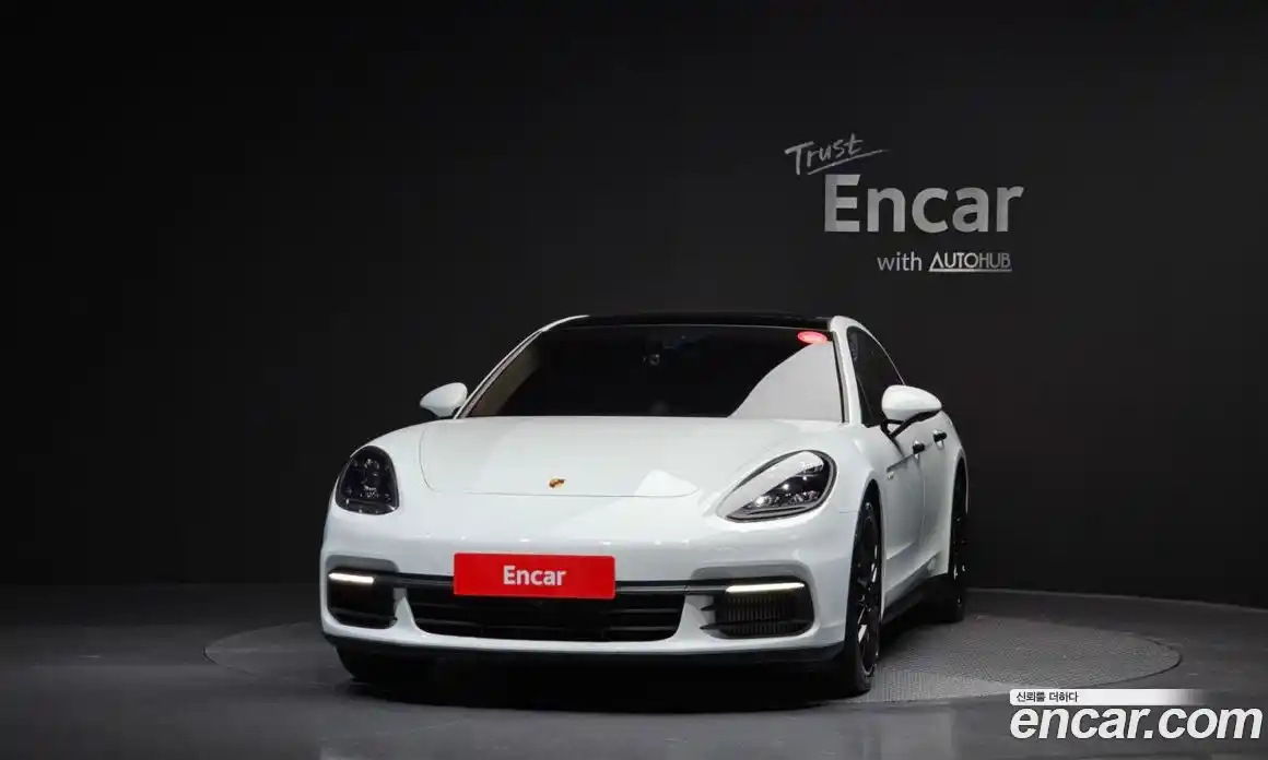 Porsche Panamera 2018 2.9 Автомат в Москве № 415897, фото 3