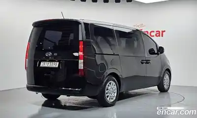 Hyundai Staria 2023 2.2 Автомат в Москве № 44782, миниатюра 4