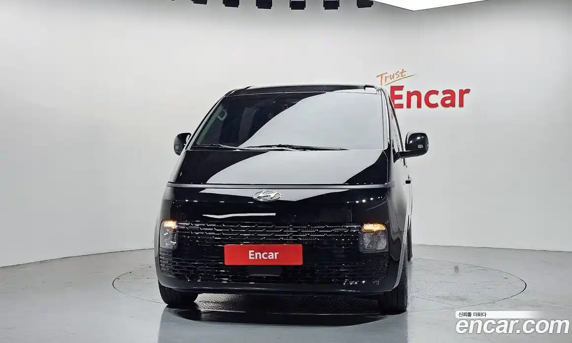 Hyundai Staria 2023 2.2 Автомат в Москве № 44782, фото 5