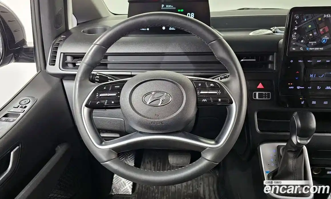 Hyundai Staria 2023 2.2 Автомат в Москве № 44782, фото 10