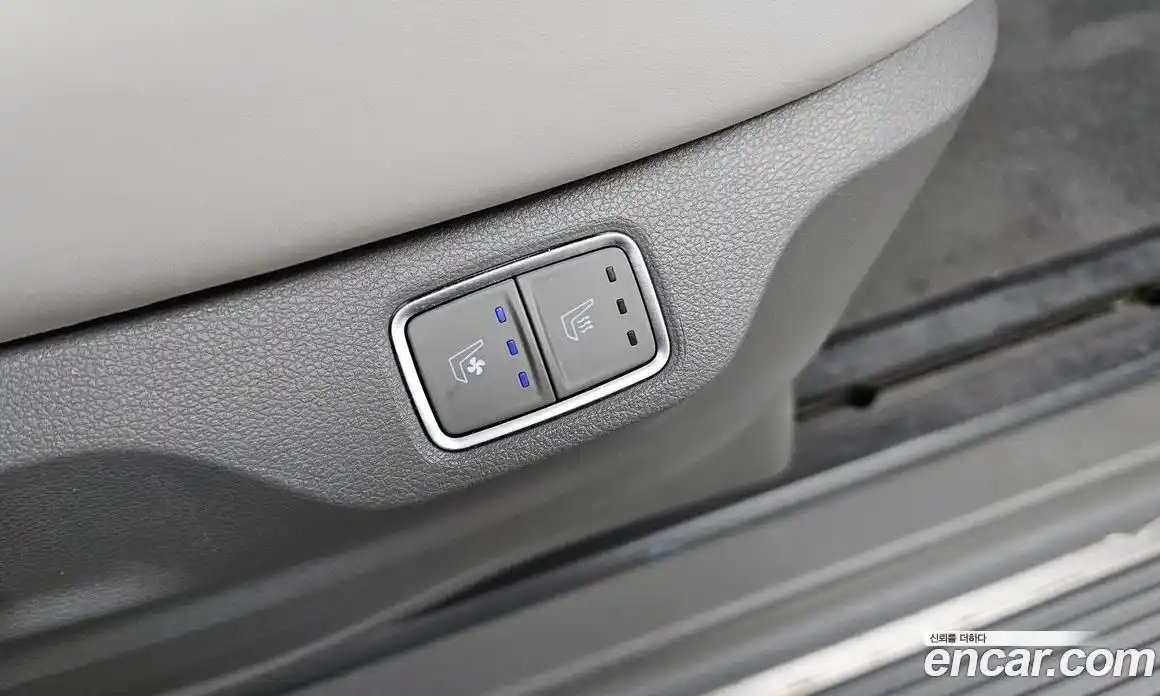 Hyundai Staria 2023 2.2 Автомат в Москве № 46198, фото 17