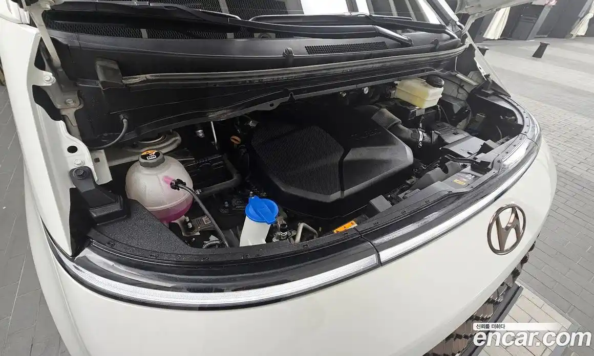 Hyundai Staria 2023 2.2 Автомат в Москве № 46198, фото 8