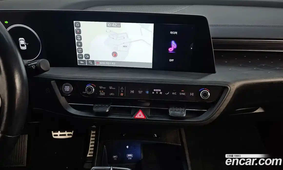 Kia K8 2023 1.6 Автомат в Москве № 50342, фото 1