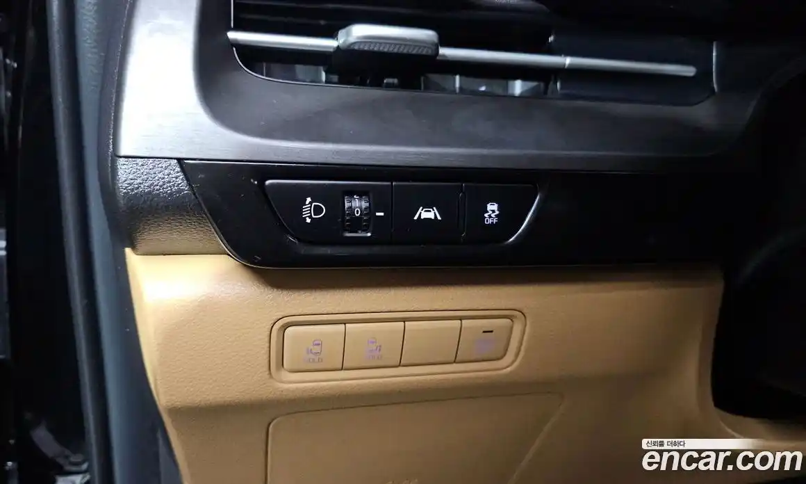 Kia Canival 2023 2.2 Автомат в Москве № 53285, фото 1