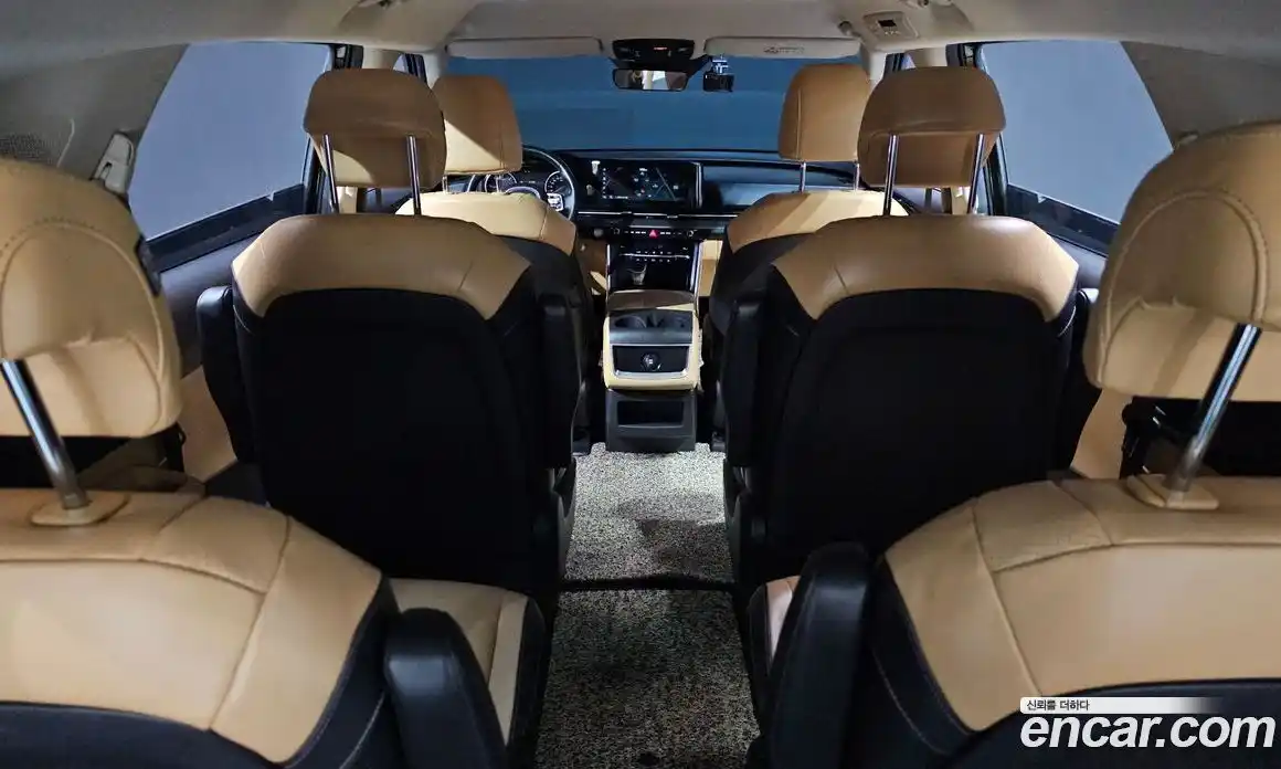 Kia Canival 2023 2.2 Автомат в Москве № 53285, фото 10