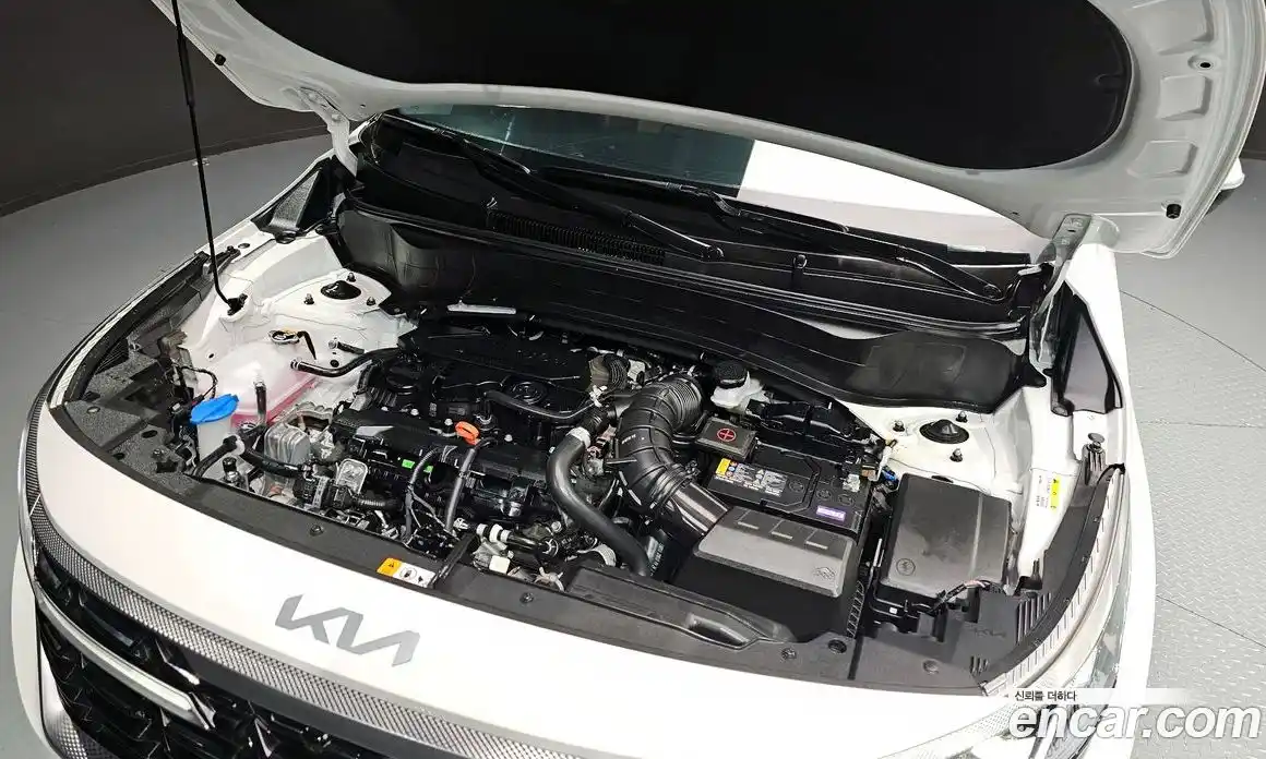 Kia Seltos 2025 1.6 Автомат в Москве № 54483, фото 8