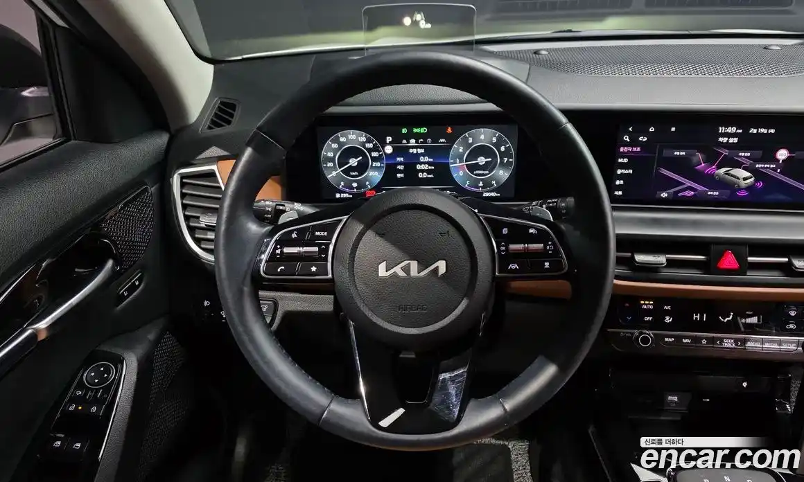 Kia Seltos 2024 1.6 Автомат в Москве № 54486, фото 18