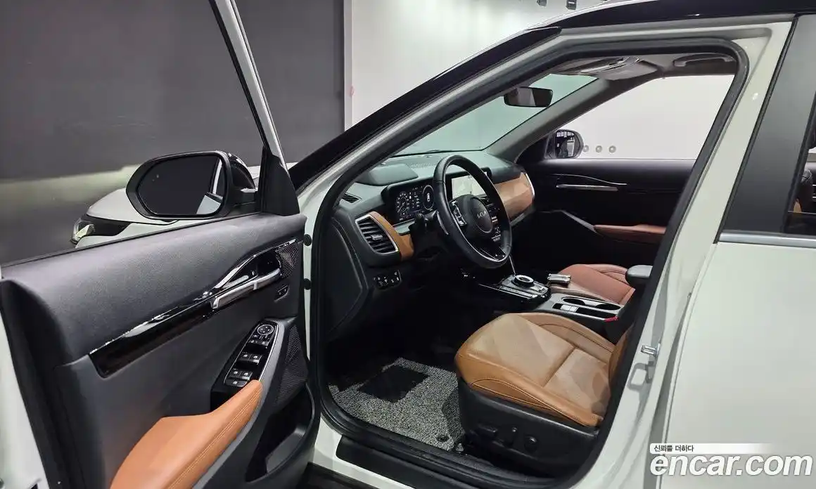 Kia Seltos 2024 1.6 Автомат в Москве № 54486, фото 8