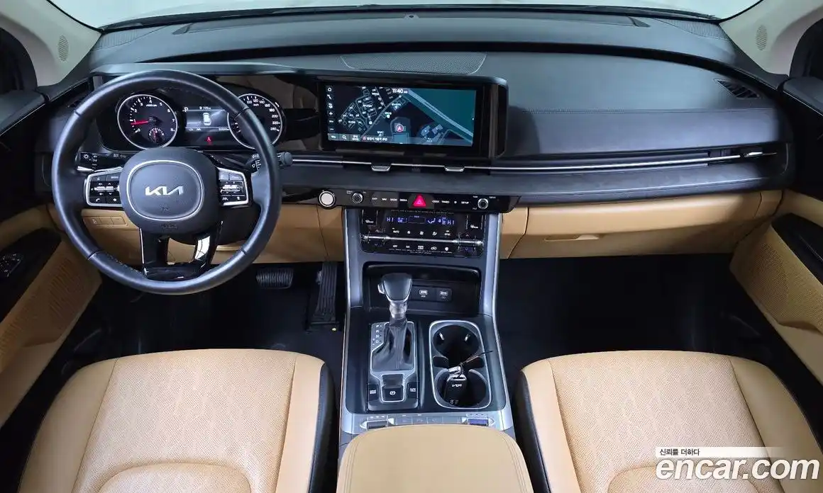 Kia Canival 2023 3.5 Автомат в Москве № 55218, фото 19