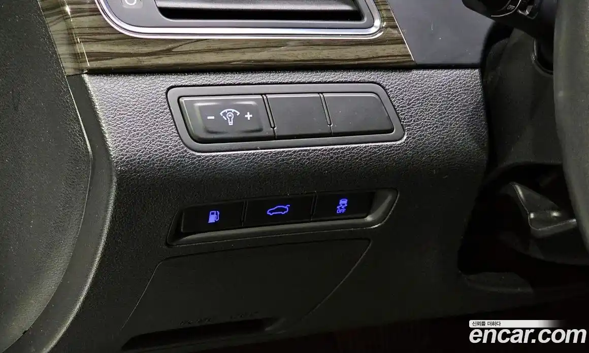 Hyundai Sonata 2015 2.0 Автомат в Москве № 5556, фото 18