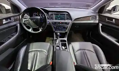 Hyundai Sonata 2015 2.0 Автомат в Москве № 5556, миниатюра 3