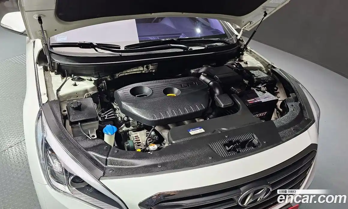 Hyundai Sonata 2015 2.0 Автомат в Москве № 5556, фото 6