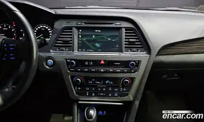 Hyundai Sonata 2015 2.0 Автомат в Москве № 5556, миниатюра 9