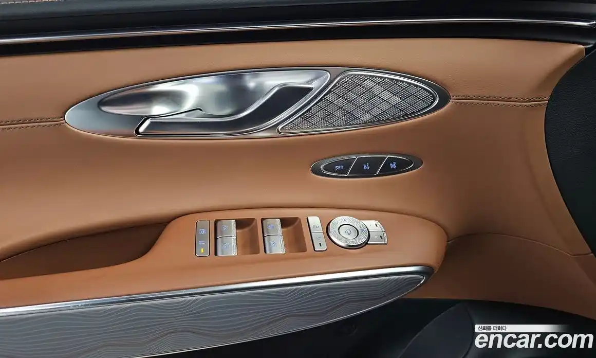 Genesis GV70 2024 2.5 Автомат в Москве № 56587, фото 18