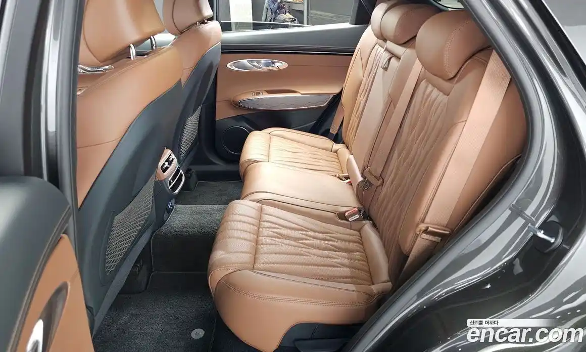 Genesis GV70 2024 2.5 Автомат в Москве № 56587, фото 7