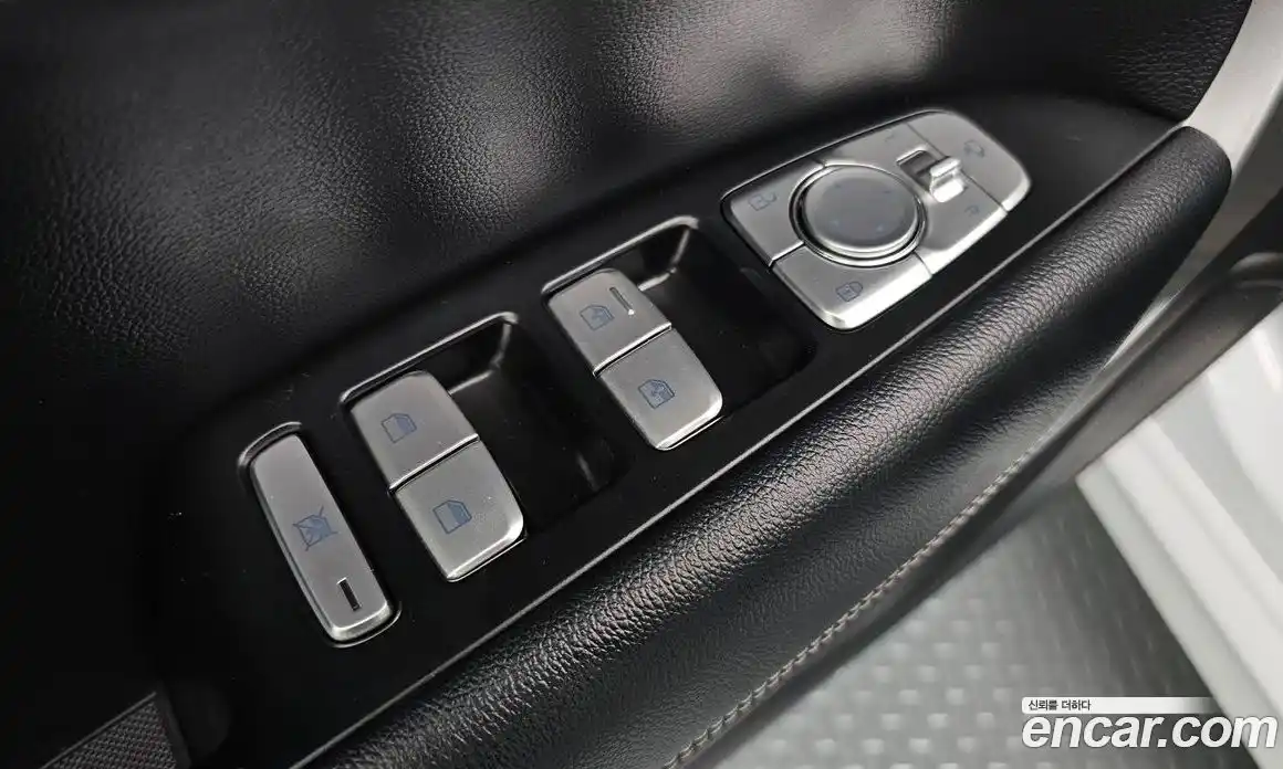 Genesis G70 2018 2.0 Автомат в Москве № 57737, фото 2