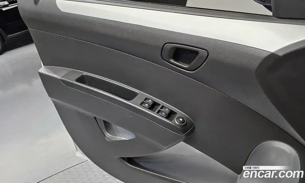 Chevrolet Spark 2013 1.0 Автомат в Москве № 66304, фото 14