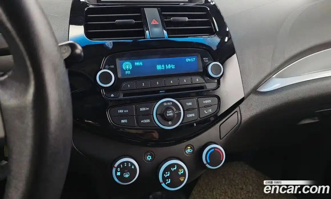 Chevrolet Spark 2013 1.0 Автомат в Москве № 66304, фото 18