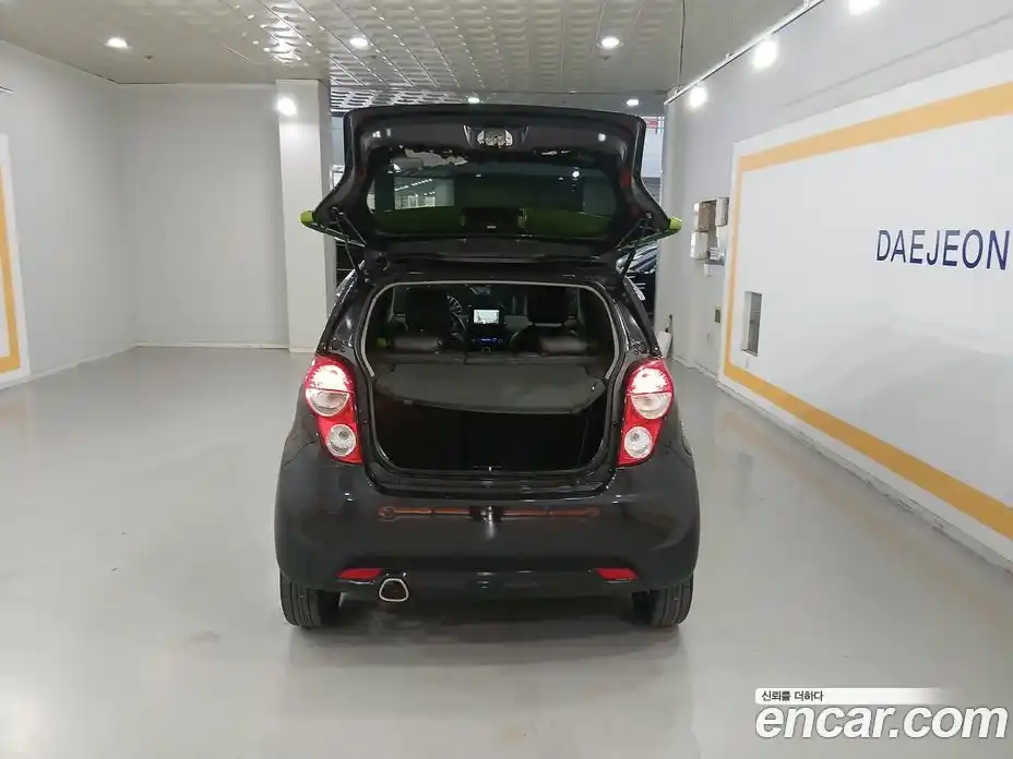 Chevrolet Spark 2014 1.0 Автомат в Москве № 91910, фото 16