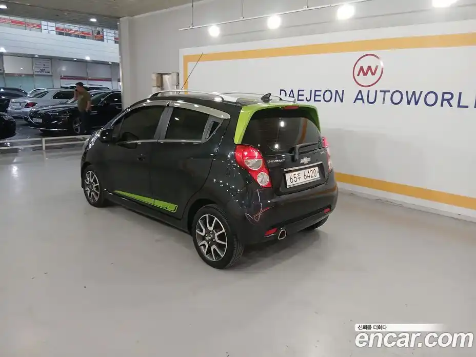 Chevrolet Spark 2014 1.0 Автомат в Москве № 91910, фото 3