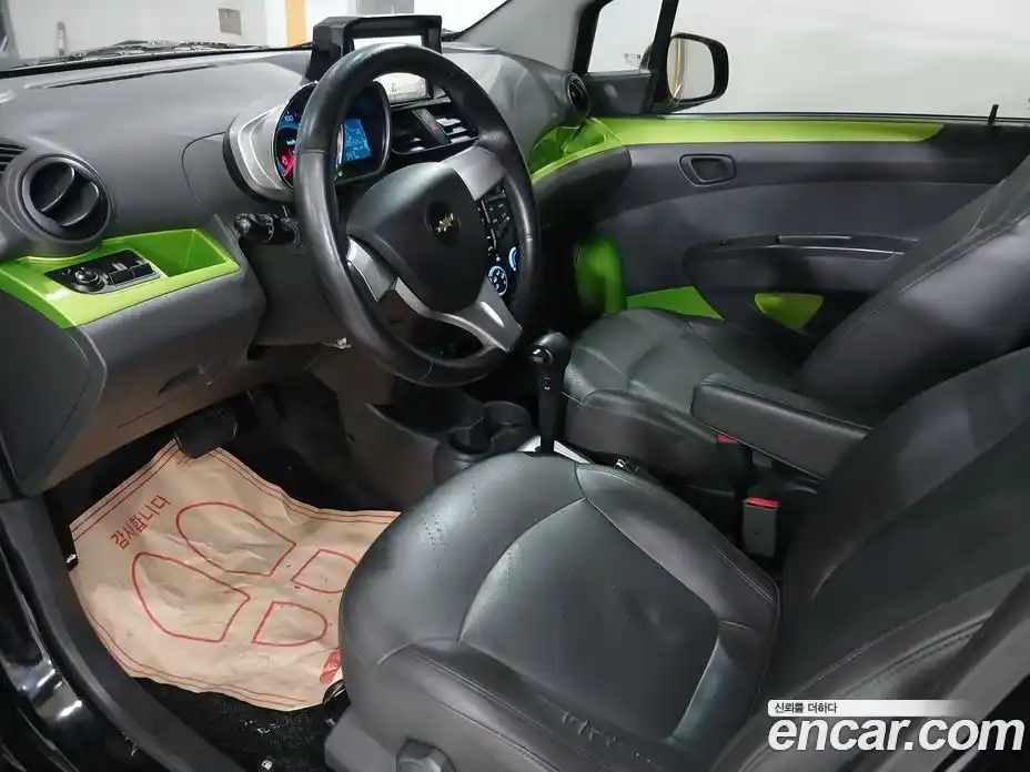 Chevrolet Spark 2014 1.0 Автомат в Москве № 91910, фото 8