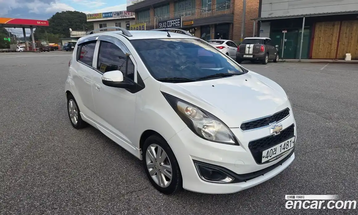 Chevrolet Spark 2014 1.0 Автомат в Москве № 95327, фото 3
