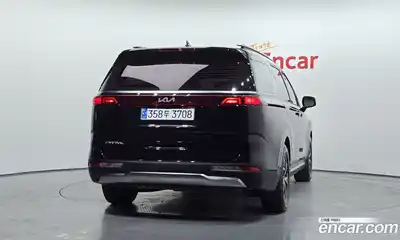Kia Canival 2023 3.5 Автомат в Москве № 95907, миниатюра 4