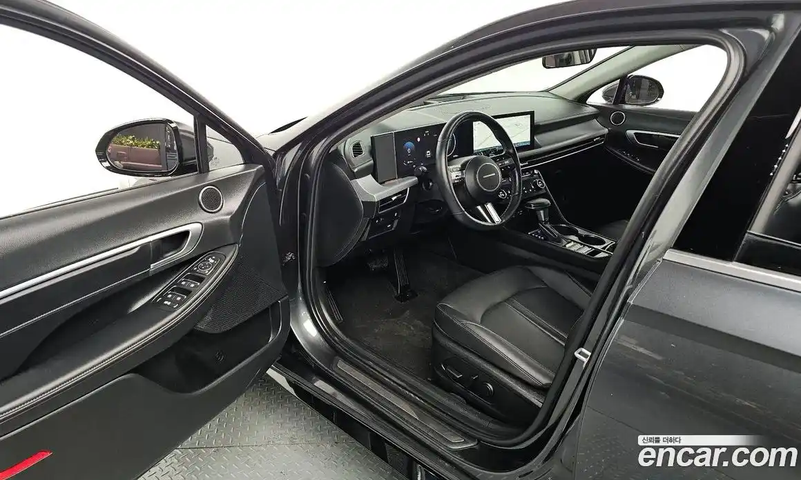 Hyundai Sonata 2024 2.0 Автомат в Москве № 10341, фото 17