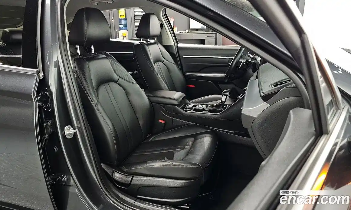 Hyundai Sonata 2024 2.0 Автомат в Москве № 10341, фото 10