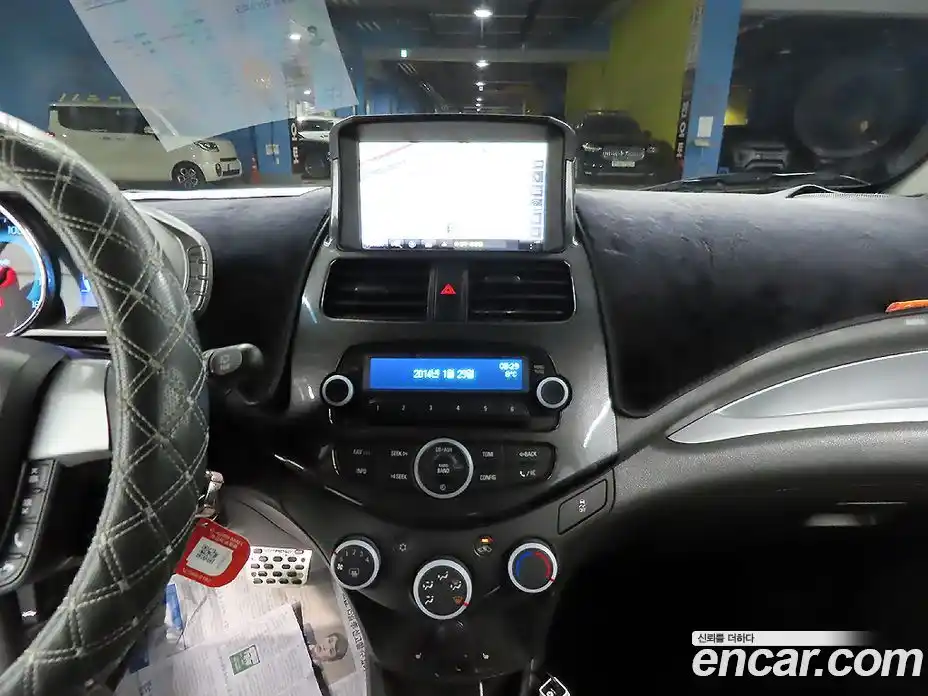 Chevrolet Spark 2015 1.0 Автомат в Москве № 104984, фото 13