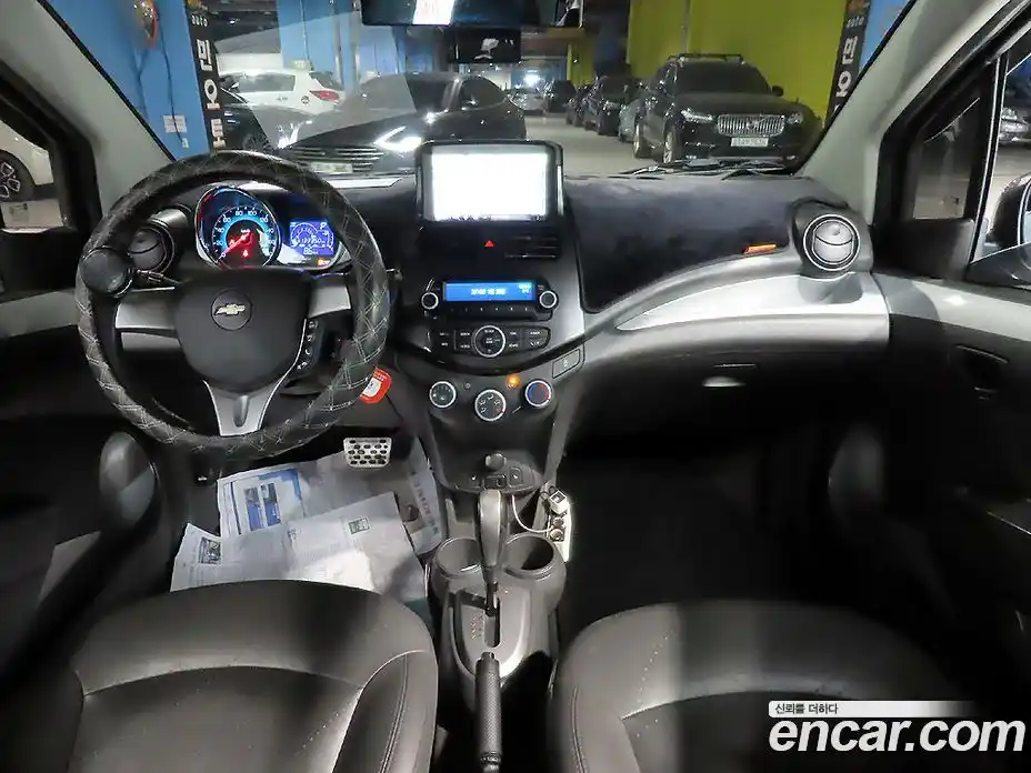 Chevrolet Spark 2015 1.0 Автомат в Москве № 104984, фото 5